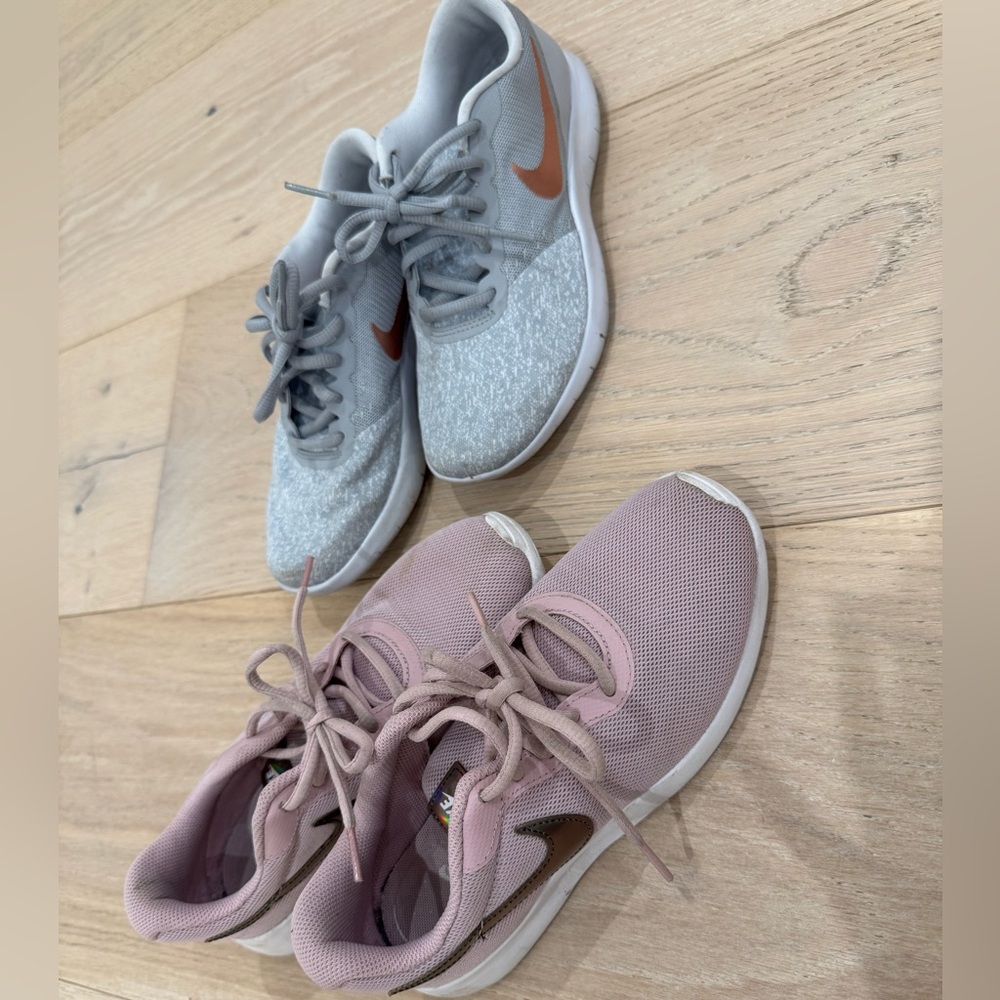 2 Nike sneakers bundle, women’s size 6, lightly worn, comfy everyday shoes